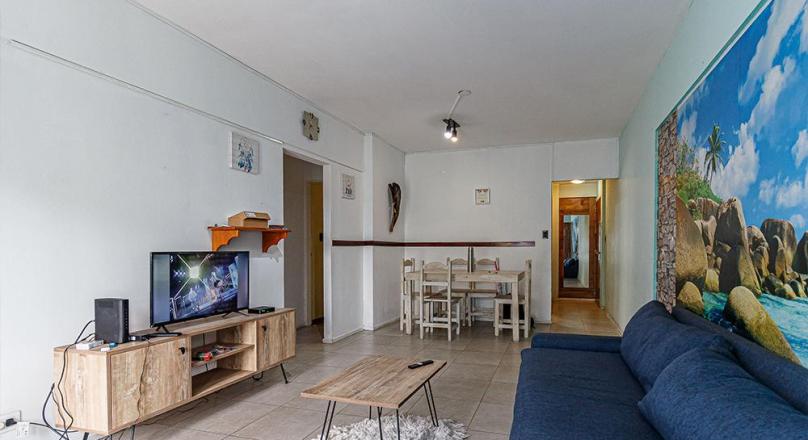 Villa Ortuzar - 3 amb con balcón